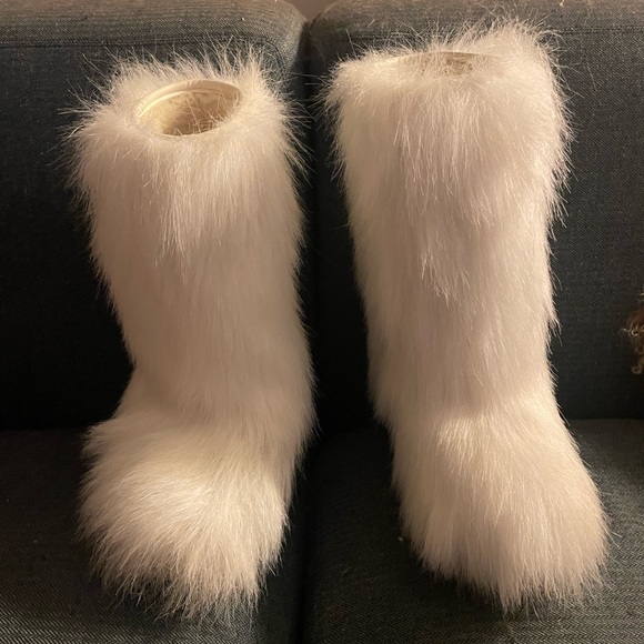 Pajar Goat Hair Winter Italian Boot - Picture 2 of 9